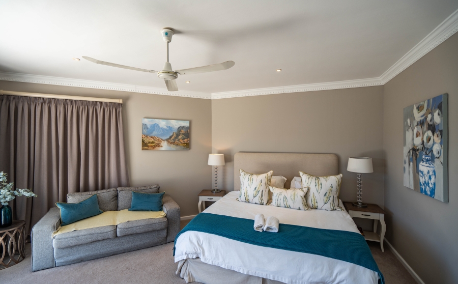 7 Bedroom Property for Sale in Royal Alfred Marina Eastern Cape